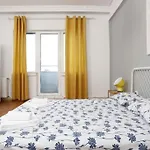 3 Bdrm Apartment In City Center