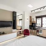 Victoriei112 - Urbannest Bucharest