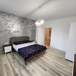 Grand Apartment In Great Location Rosetti
