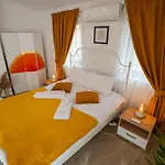 Cozy & Comfortable Apartment, Cismigiu Park - Pop7