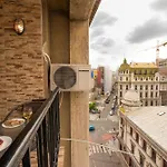 City-Centric Comfort: 1-Bedroom Apartment Near Military Circle