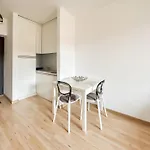 Garden Apartment - Herastrau Park 3Min Walk