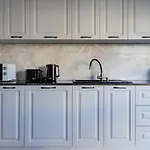 The Corner Luxe Apartment