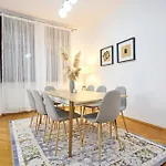 Caragiale Apartment