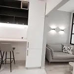 Calea Victoriei 208, Old Town Bucharest Apartment