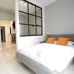 Calea Victoriei 208, Old Town Bucharest Apartment