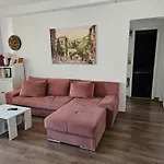 Apartament Near The Park Two Rooms
