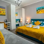 Chic Studio Old City Center - Ivo19