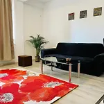 Dream Sury Apartment - Metrou Leonida, Spital Obregia