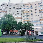 Cozy Apartment In The Center Of Bucharest