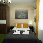 Central Old City Center Studio Universitate Coltea - Cav9