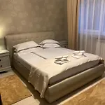 Central Luxury Apartament Nr 5 *****