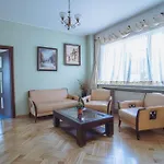 Luxuria Central Villa Bucharest