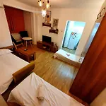 Romanian Athenaeum 1Br Apartment With Amazing View
