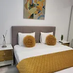 Hils Pallady Apartament Lyly