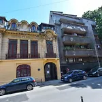 Bohemian Apartment Downtown