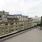 Deluxe Skyline Retreat Studio - Old Town Bucharest