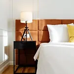 Bright 2Br Flat - Palace Hall - Charming Balcony