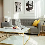 Bright 2Br Flat - Palace Hall - Charming Balcony