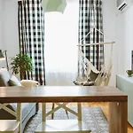 Old Town Boutique Apartment