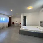 Bucharest Center Villa By Acme Rent