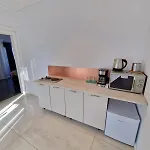 Kpm Downtown Apartments