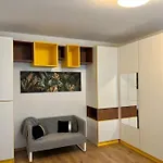 Modern Fully Equipped Studio -Central- Carol Park