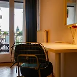 Ultracentral Hong Kong 3 Bdrm Apartment