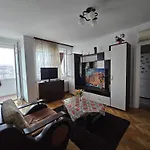 Apartament In Regim Hotelier