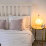 Domus Old Town Retreat Cozy & Central