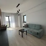 Lake View Aparthotel