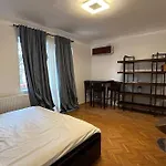 Victoriei Gateway Retreat