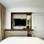 Urban Oasis Pallady