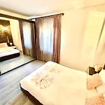 Tower Old City Apartment