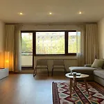 Mosh Herastrau Apartment