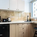 Central Residence Apartment 711