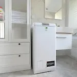 Chic Apartment Near Therme And Airport