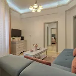 Central Charm Retreat