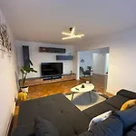 Miraj Apartment