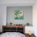 Cozy Deluxe Apartment - Old Town - Free Minibar