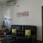 Banu Manta Apartments