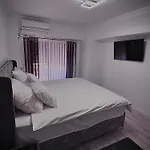 Cozy Apartament In Center Of Bucharest