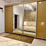 New Burgeois Berindey Apartment - Universitate