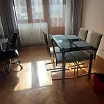 Romana 100 Sqm Deluxe Apartament