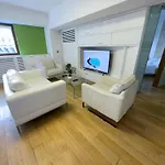 Edes Central Suite Perfect Location & Modern