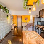 Central Cozy Apartment