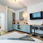 Old Town - Victoriei 25 - Urbannest Bucharest