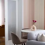 Art Deco Vibes