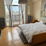 Great View Apartment In The Center Of The City