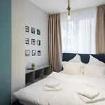 Turqoise 2Bdr Apartment